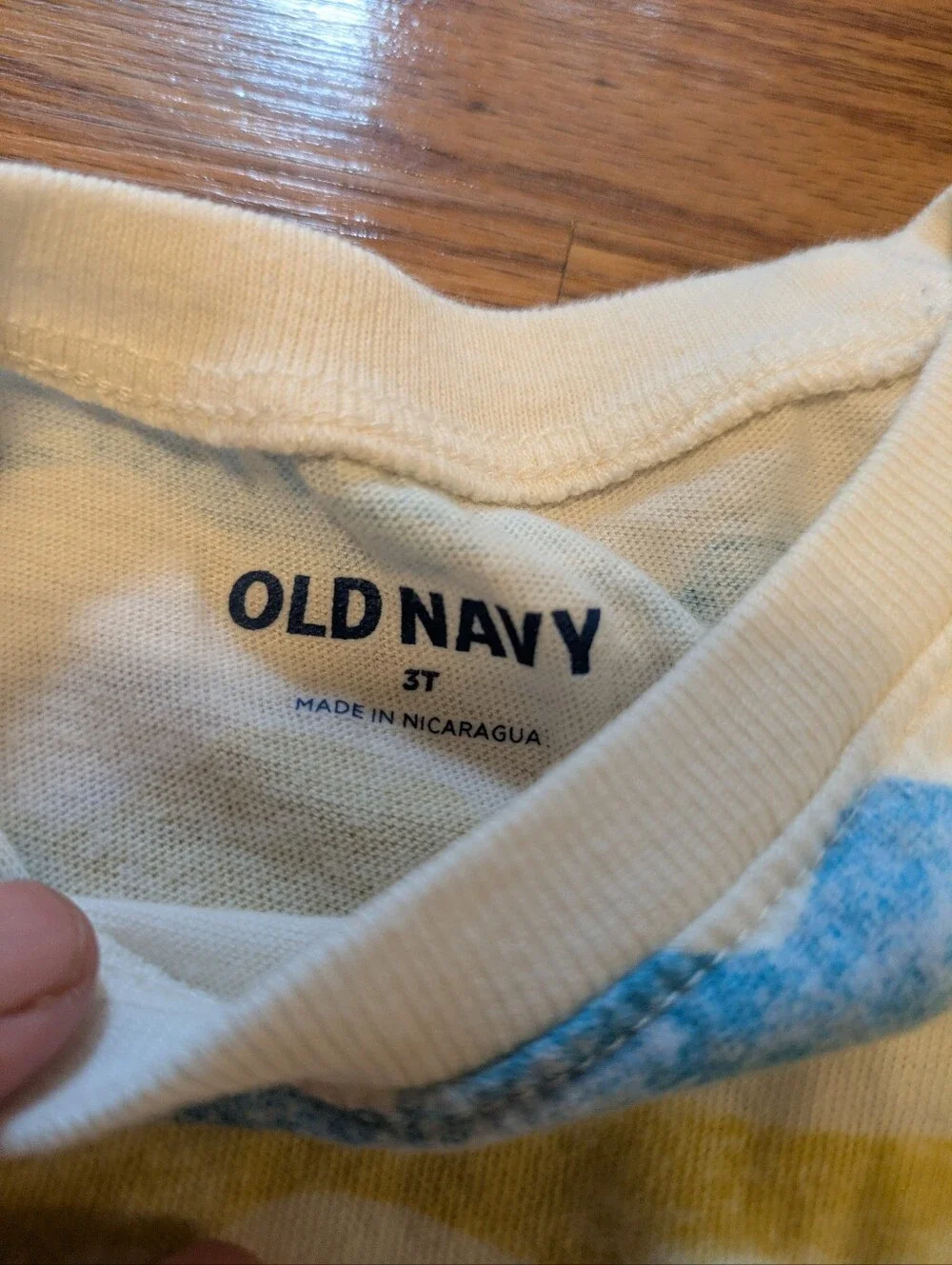 Old Navy Cream Tank with Blue, Yellow & Pink Wavy Stripes, 3T
